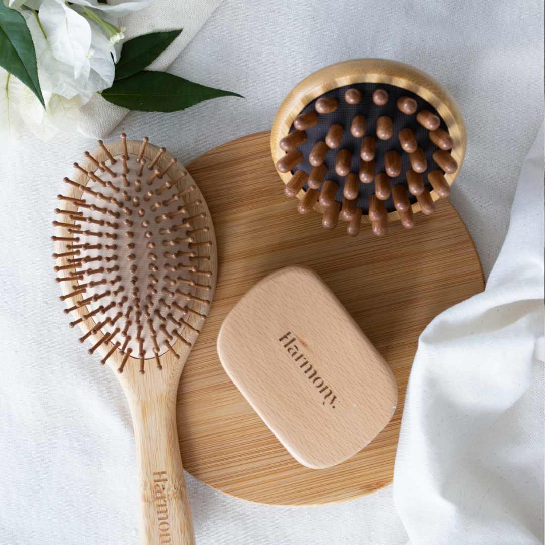 מסרק במבוק – טוב או רע לשיער ולקרקפת? - Harmony